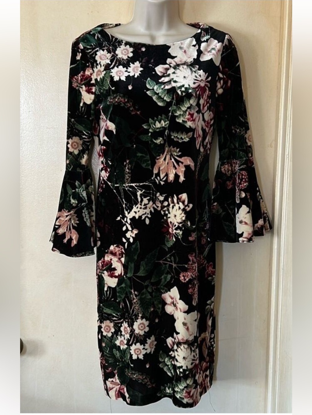 Calvin Klein Velvet Floral Bell Sleeve Dress size M